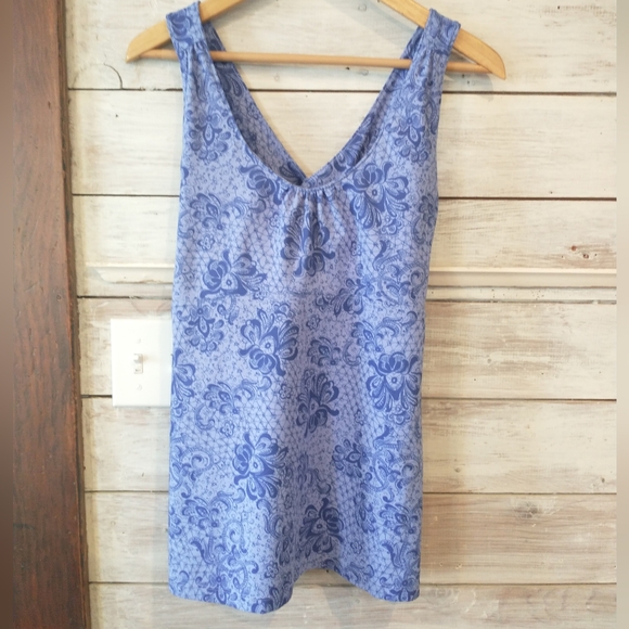 REI Intimates & Sleepwear Rei Purple Floral Sports Bra Tank Size